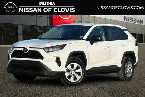 2022 Toyota RAV4 LE FWD photo