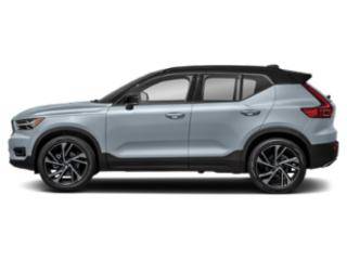 2020 Volvo XC40 Momentum AWD photo