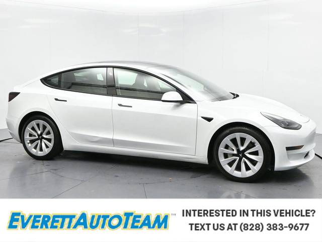 2022 Tesla Model 3  RWD photo