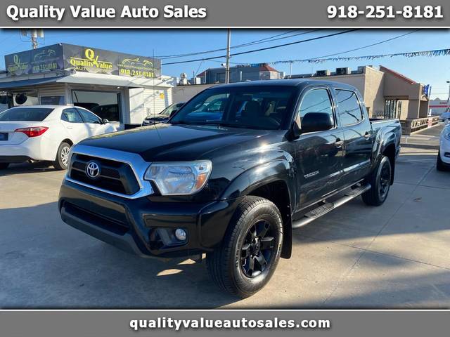 2015 Toyota Tacoma  4WD photo