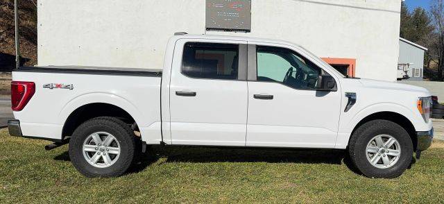 2021 Ford F-150  4WD photo