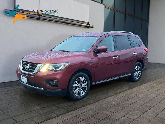 2017 Nissan Pathfinder SL FWD photo