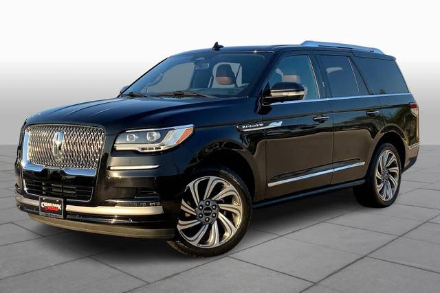 2022 Lincoln Navigator Reserve RWD photo