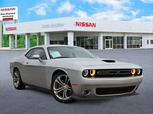 2022 Dodge Challenger R/T RWD photo