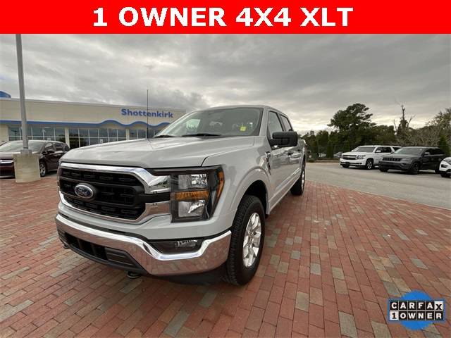 2023 Ford F-150 XLT 4WD photo