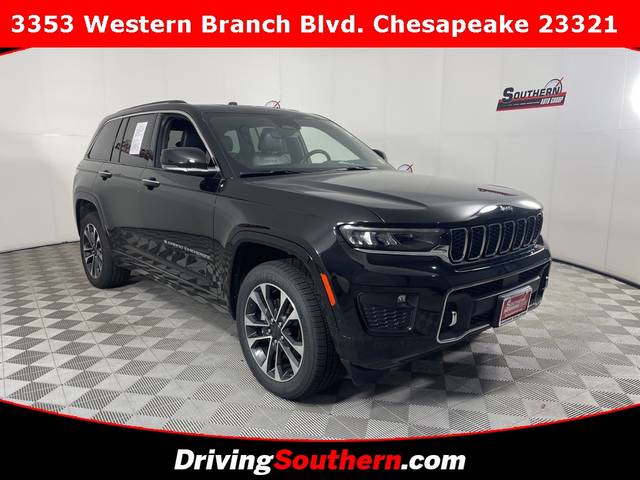 2022 Jeep Grand Cherokee Overland RWD photo