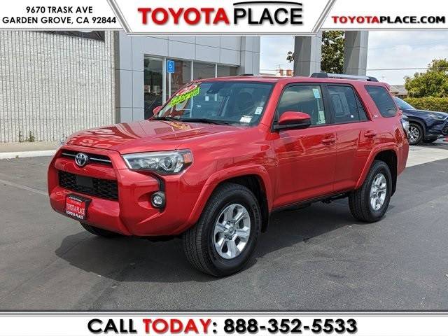 2022 Toyota 4Runner SR5 RWD photo