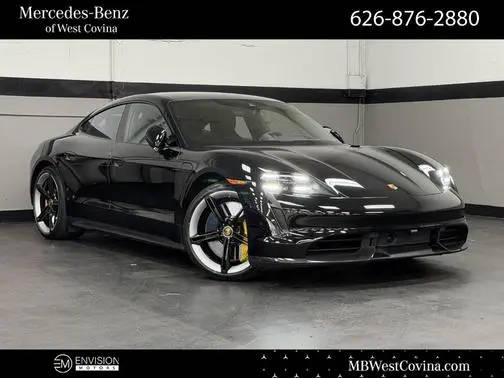 2022 Porsche Taycan Turbo S AWD photo