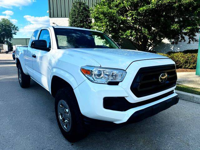 2020 Toyota Tacoma SR 4WD photo