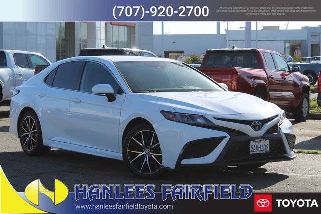 2022 Toyota Camry SE FWD photo