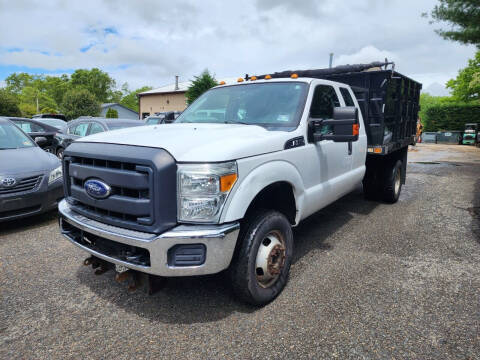 2015 Ford F-350 Super Duty XL 4WD photo