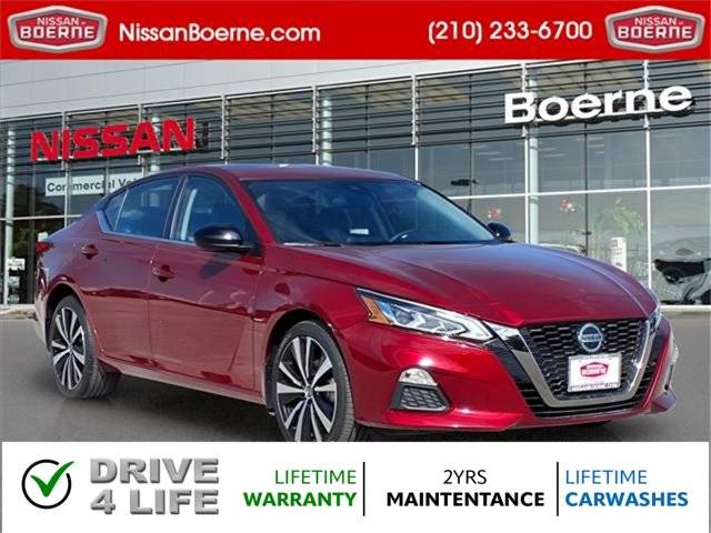 2022 Nissan Altima 2.5 SR AWD photo