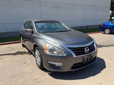 2015 Nissan Altima 2.5 S FWD photo