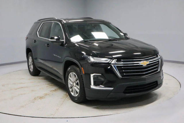 2022 Chevrolet Traverse LT Leather AWD photo