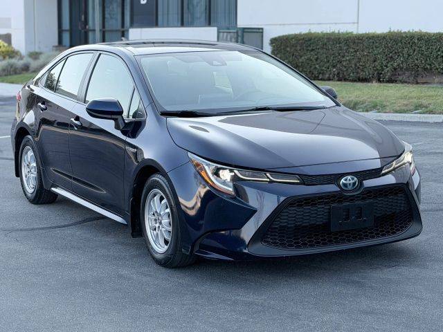 2020 Toyota Corolla Hybrid LE FWD photo