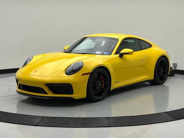 2022 Porsche 911 Carrera GTS RWD photo