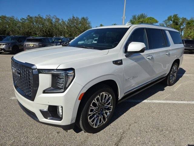 2023 GMC Yukon XL Denali Ultimate 4WD photo