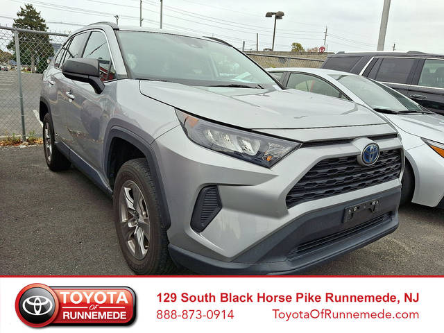 2022 Toyota RAV4 Hybrid LE AWD photo