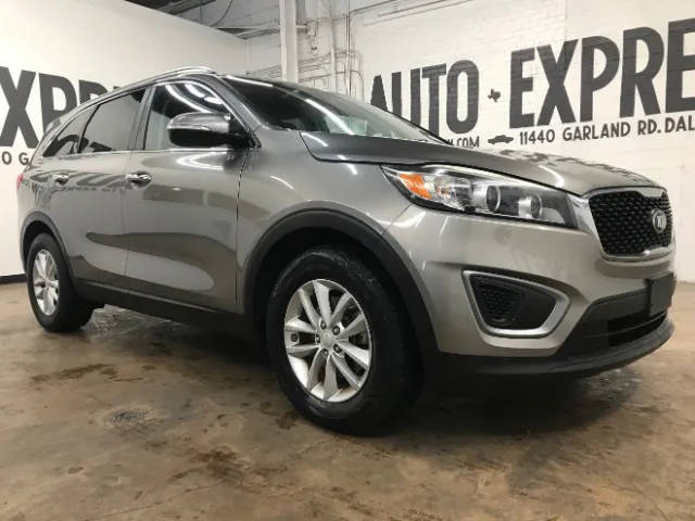 2016 Kia Sorento LX FWD photo