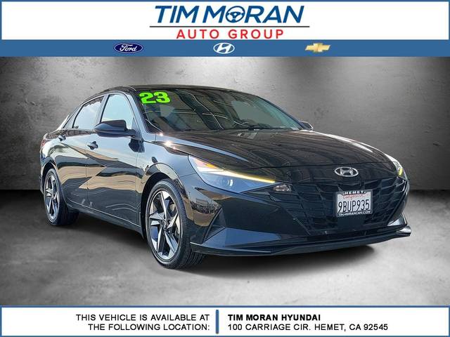 2023 Hyundai Elantra SEL FWD photo