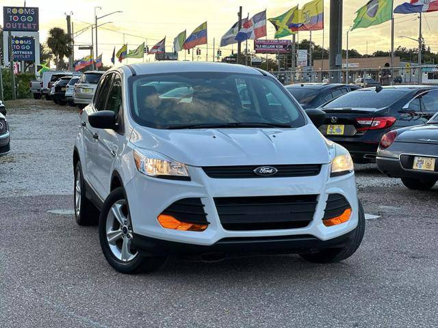 2015 Ford Escape S FWD photo