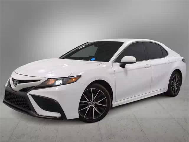 2021 Toyota Camry SE FWD photo