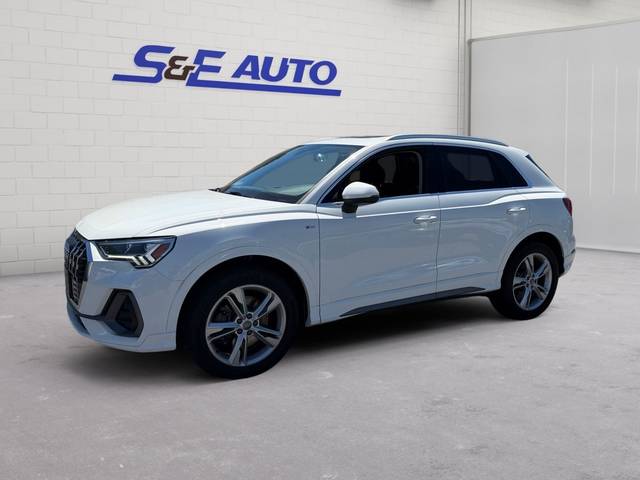 2020 Audi Q3 S line Premium Plus AWD photo