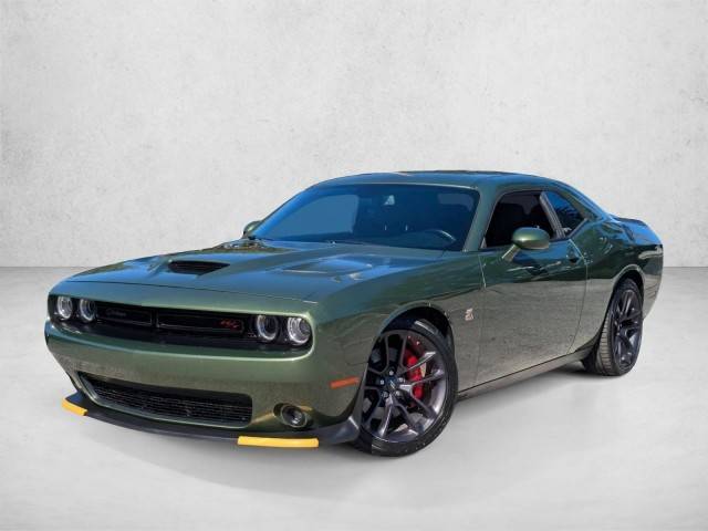 2022 Dodge Challenger R/T Scat Pack RWD photo