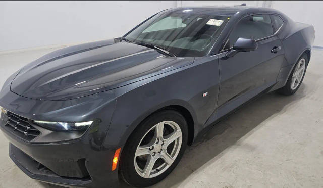 2023 Chevrolet Camaro 1LT RWD photo