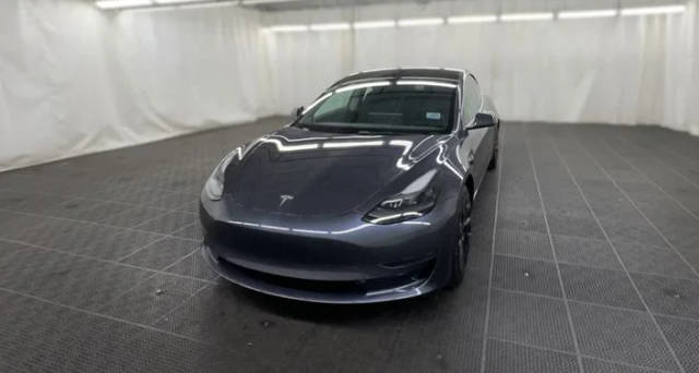 2022 Tesla Model 3 Long Range AWD photo