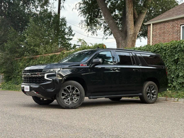 2021 Chevrolet Suburban Z71 4WD photo