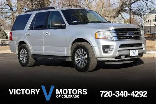 2017 Ford Expedition XLT 4WD photo