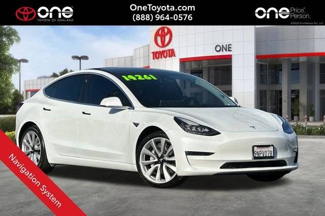 2019 Tesla Model 3 Long Range AWD photo