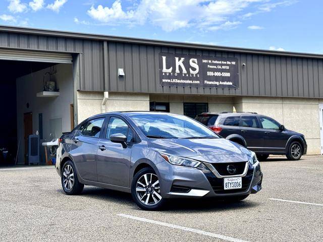 2021 Nissan Versa SV FWD photo