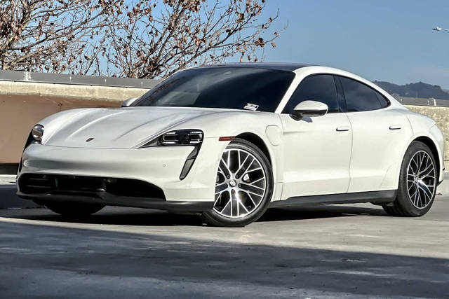 2023 Porsche Taycan  RWD photo