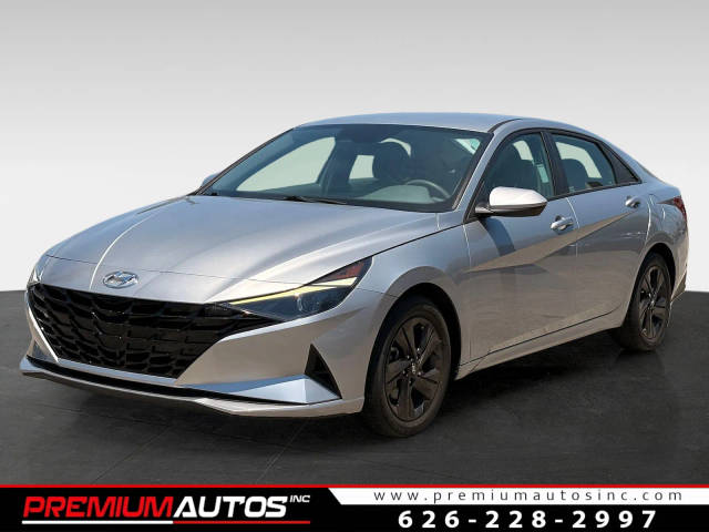 2021 Hyundai Elantra SEL FWD photo