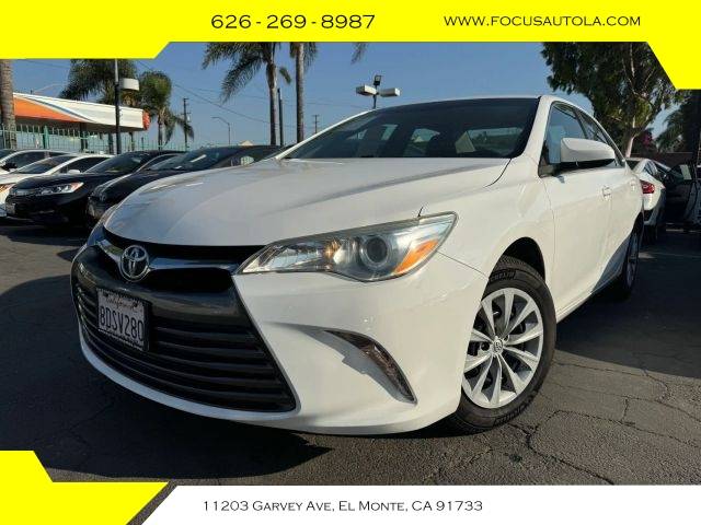 2016 Toyota Camry  FWD photo