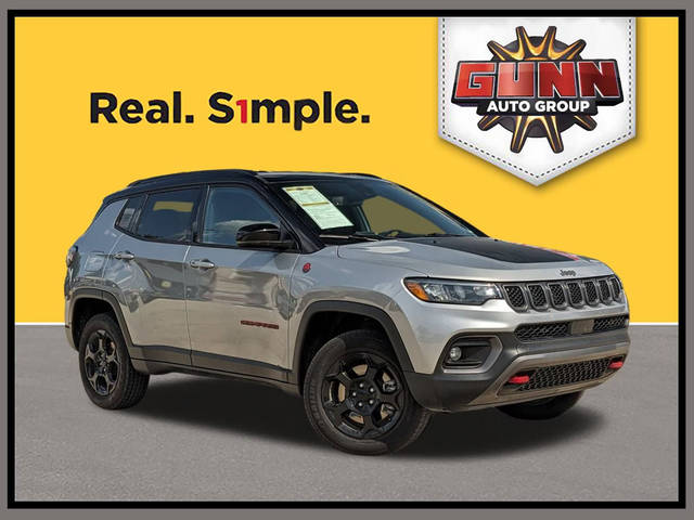 2023 Jeep Compass Trailhawk 4WD photo