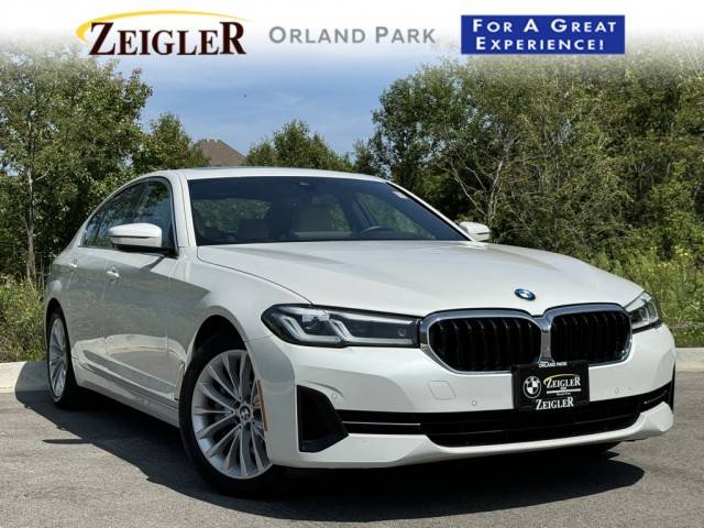 2023 BMW 5 Series 530i xDrive AWD photo