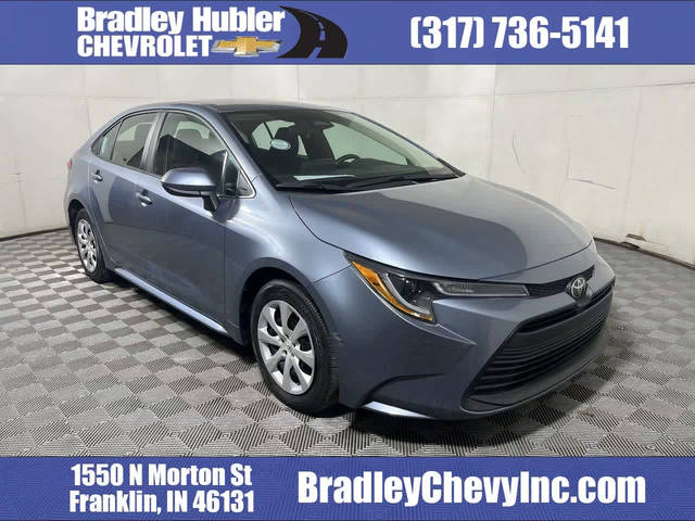 2023 Toyota Corolla LE FWD photo
