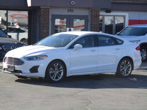 2019 Ford Fusion SEL FWD photo