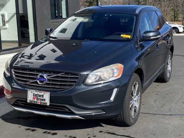 2015 Volvo XC60 T6 AWD photo