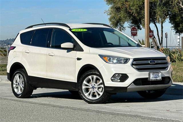 2018 Ford Escape SE FWD photo