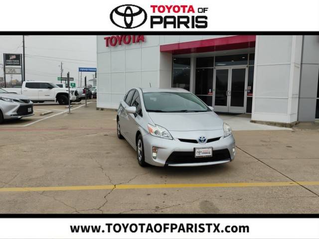 2015 Toyota Prius Three FWD photo