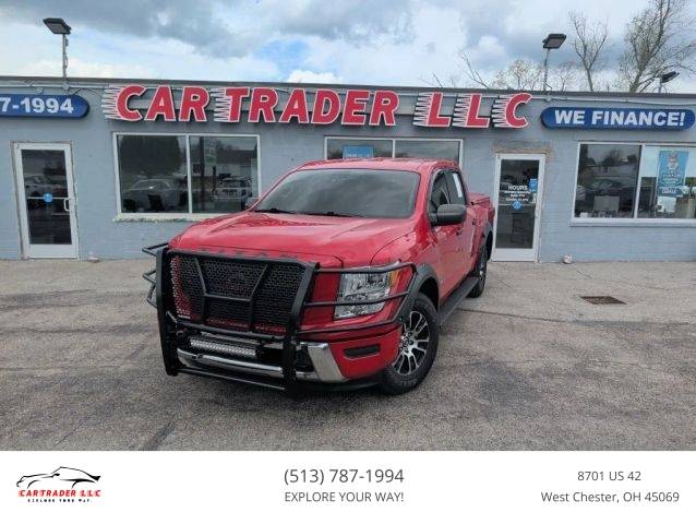 2022 Nissan Titan SV 4WD photo