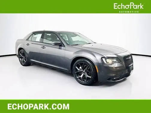 2022 Chrysler 300 300S RWD photo