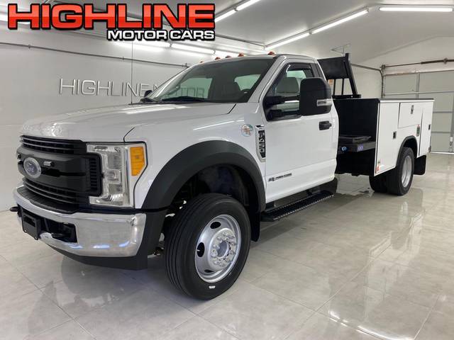 2017 Ford F-450 Super Duty XL RWD photo