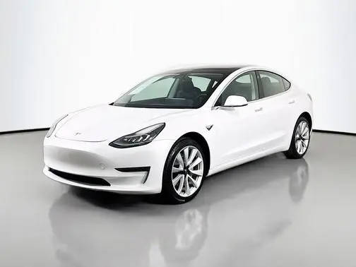 2019 Tesla Model 3 Standard Range RWD photo