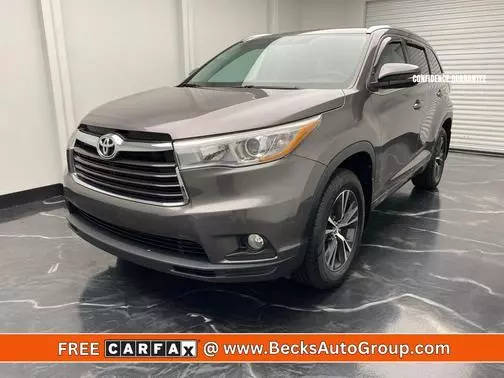 2016 Toyota Highlander XLE AWD photo