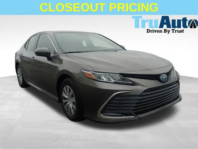 2022 Toyota Camry Hybrid LE FWD photo
